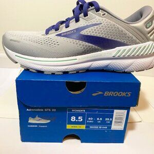 NIB Brooks Adrenaline GTS 22 Womens 8.5 Wide Periwinkle + Aqua